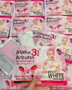 Tắm trắng bật tông Alpha Arbutin 3 in 1 Thái Lan